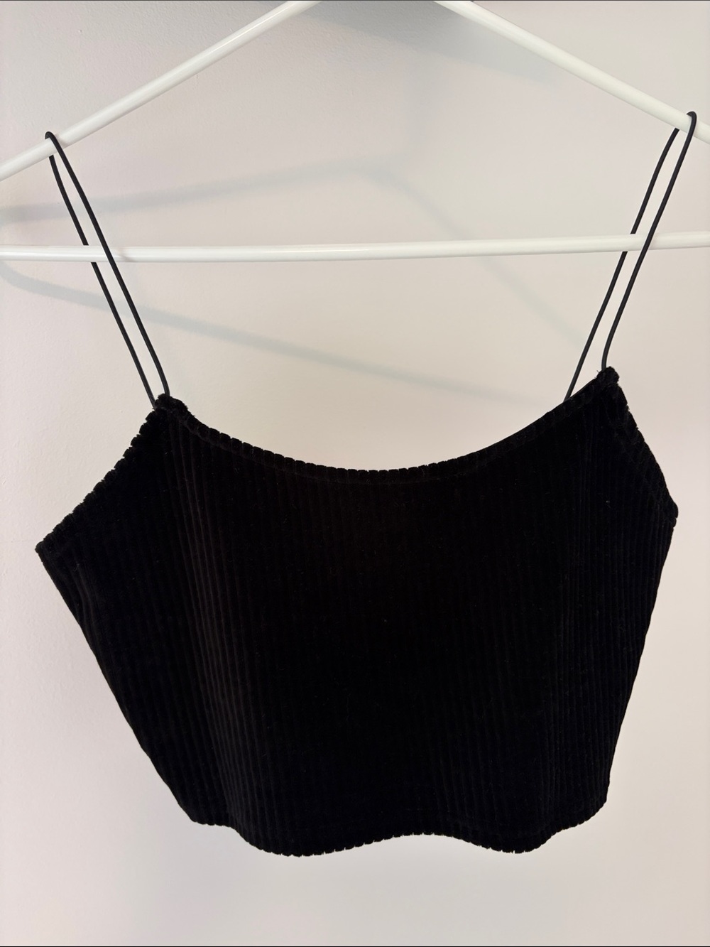 Black Ribbed Spaghetti Strap Crop Top
